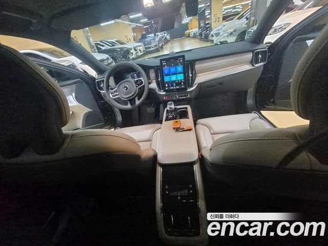 Volvo S90 2025 — Şəkil 1/20