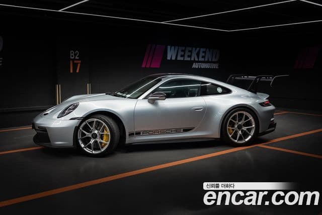 Porsche 911 2022 — Şəkil 4/10