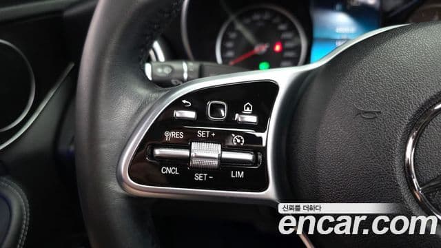 Mercedes-Benz C-Class 2019 — Şəkil 11/20