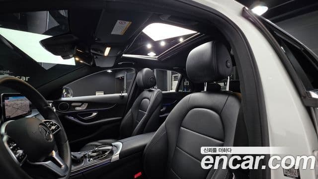 Mercedes-Benz C-Class 2019 — Şəkil 20/20