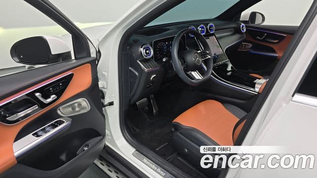 Mercedes-Benz GLC-Class 2025 — Photo 25/30