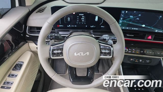 Kia Carnival 2024 — Фото 12/20