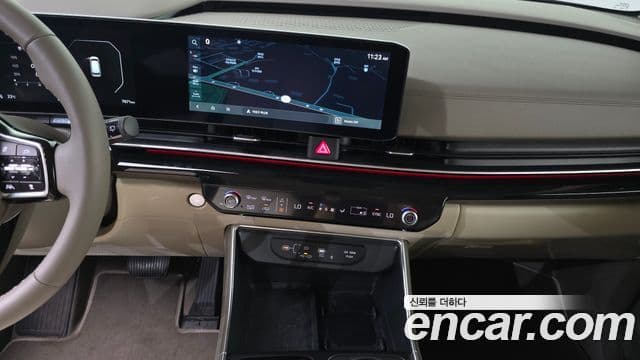 Kia Carnival 2024 — Фото 13/20