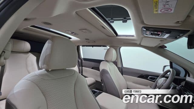 Kia Carnival 2024 — Фото 20/20