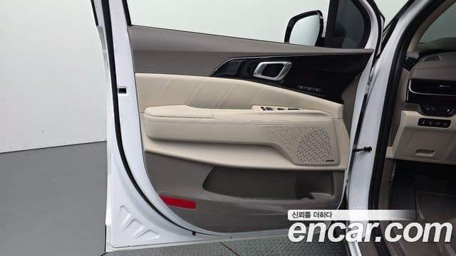 Kia Carnival 2024 — Photo 36/36