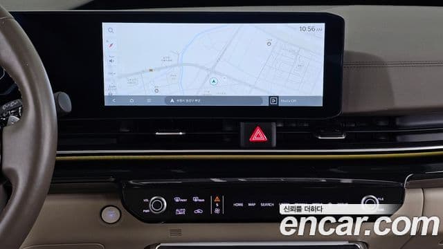 Kia Carnival 2024 — Фото 14/20