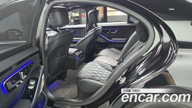 Mercedes-Benz S-Class 2021 — Photo 24/30