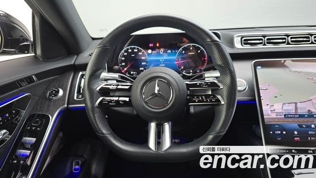 Mercedes-Benz S-Class 2021 — Photo 3/30