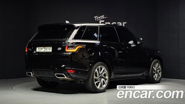 Land Rover Range Rover Sport 2018 — Фото 2/20