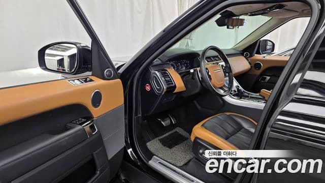 Land Rover Range Rover Sport 2018 — Фото 10/20