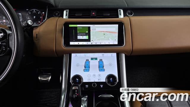 Land Rover Range Rover Sport 2018 — Фото 14/20