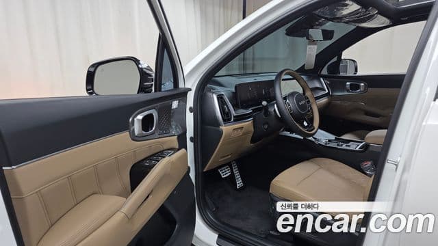 Kia Sorento 2024 — Фото 10/20