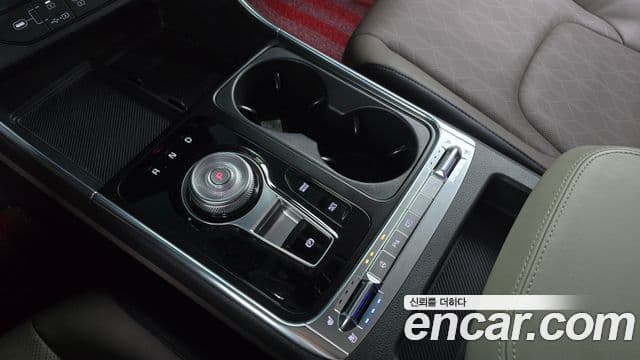 Kia Carnival 2024 — Şəkil 9/34