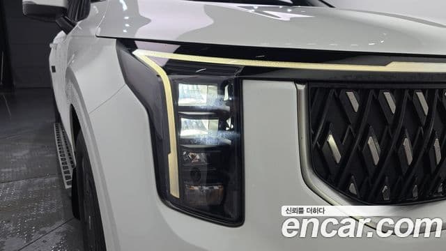 Kia Carnival 2024 — Photo 21/34