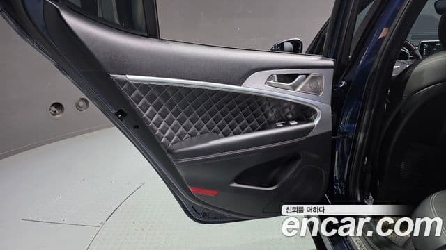 Genesis G70 2019 — Şəkil 10/31