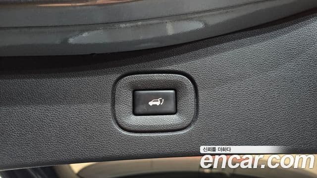 Renault Samsung QM6 2021 — Фото 18/20
