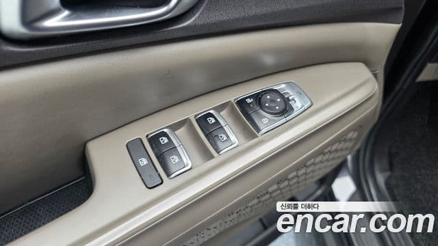 Kia Carnival 2024 — Photo 21/35