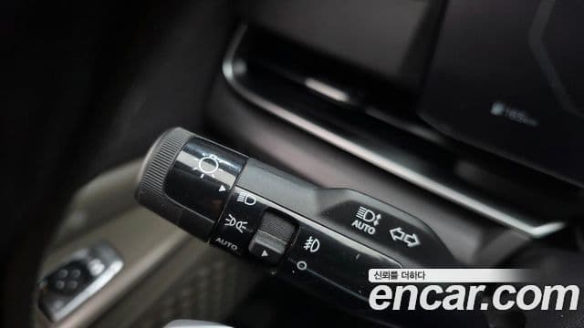 Kia Carnival 2024 — Photo 18/35