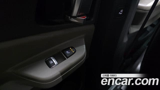 Kia Carnival 2024 — Photo 22/35