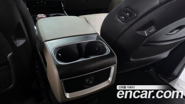 Kia Carnival 2024 — Photo 2/35