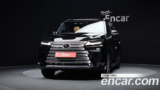 Lexus LX 2025 — Фото 3/20