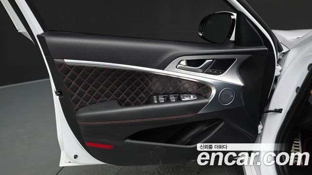 Genesis G70 2019 — Şəkil 23/39