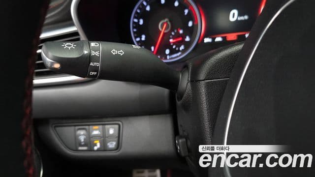 Genesis G70 2019 — Şəkil 10/39