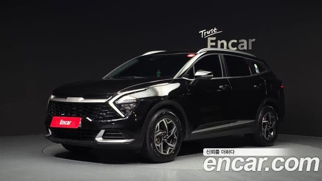 Kia Sportage 2021 — Фото 1/20