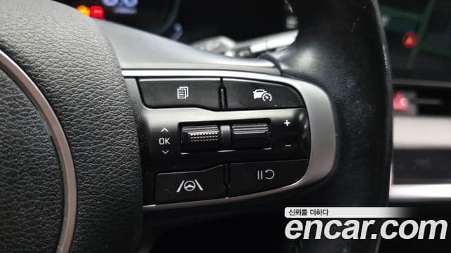 Kia Sportage 2021 — Фото 19/20