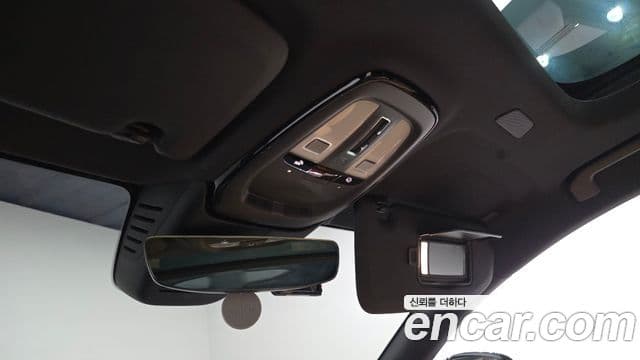 Volvo V60 Cross Country 2023 — Фото 19/20