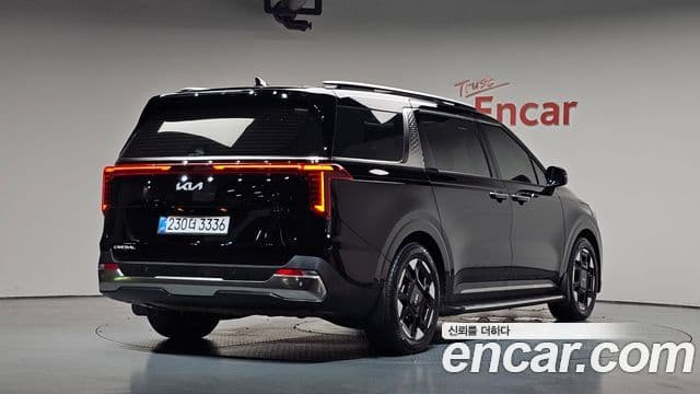 Kia Carnival 2025 — Фото 2/20