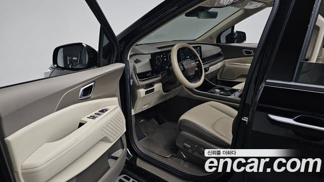 Kia Carnival 2025 — Фото 10/20