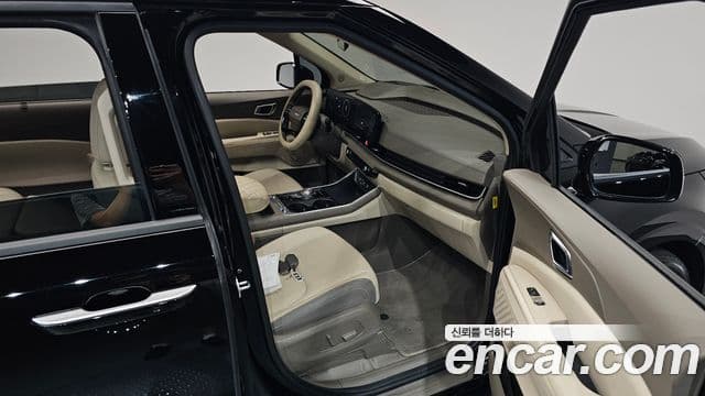 Kia Carnival 2025 — Фото 11/20
