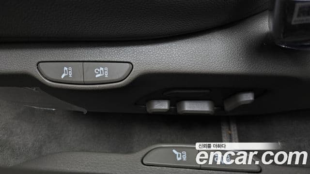 Kia Carnival 2025 — ფოტო 12/39