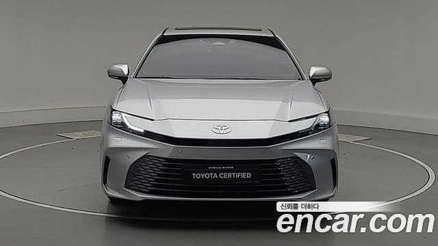 Toyota Camry 2026 — Şəkil 7/18