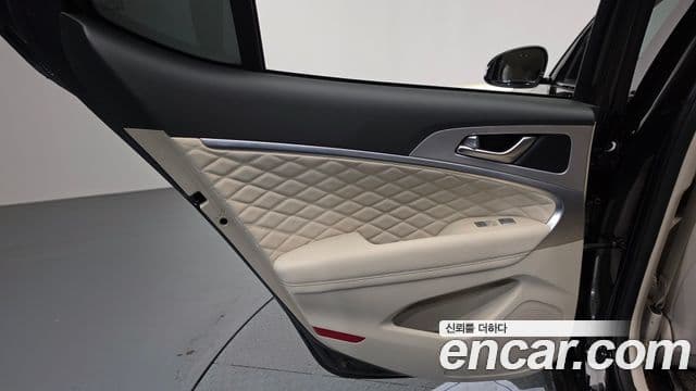 Genesis G70 2018 — Şəkil 24/41