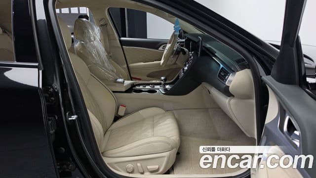 Genesis G70 2018 — Şəkil 36/41