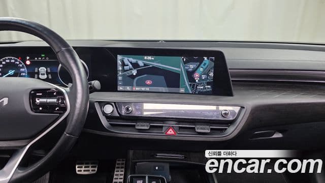 Kia K8 2021 — Photo 10/39