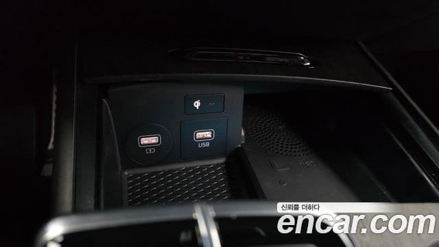 Kia K8 2021 — Photo 20/39
