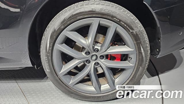 Land Rover Range Rover Sport 2023 — Şəkil 34/36