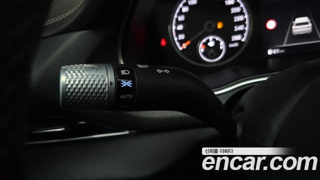Genesis GV80 2022 — ფოტო 33/35
