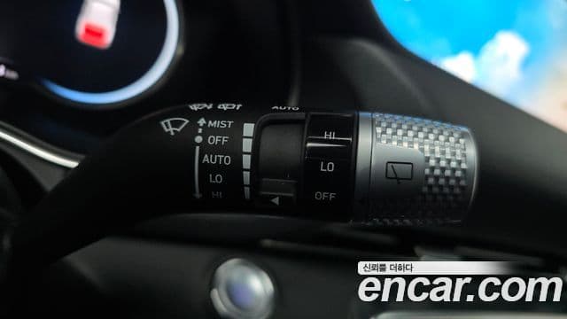 Genesis GV80 2022 — ფოტო 25/35