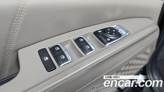 Kia Carnival 2024 — Photo 33/35