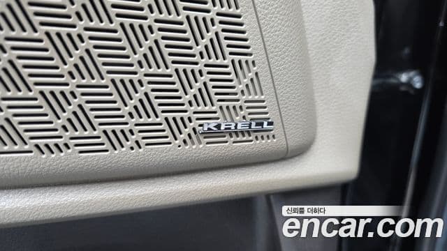 Kia Carnival 2024 — Photo 16/35