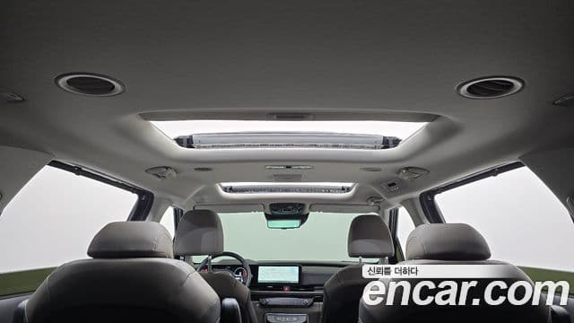 Kia Carnival 2024 — Photo 10/35