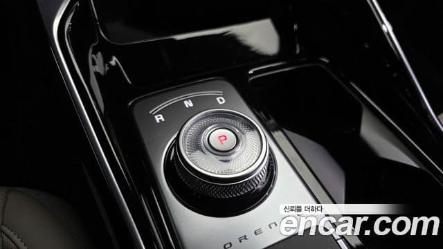 Kia Sorento 2025 — Фото 9/20