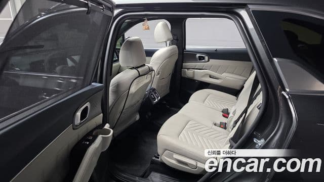 Kia Sorento 2025 — Фото 20/20