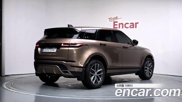Land Rover Range Rover Evoque 2025 — Фото 2/20