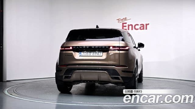 Land Rover Range Rover Evoque 2025 — Фото 4/20