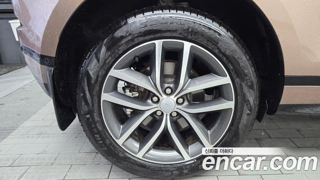 Land Rover Range Rover Evoque 2025 — Фото 5/20